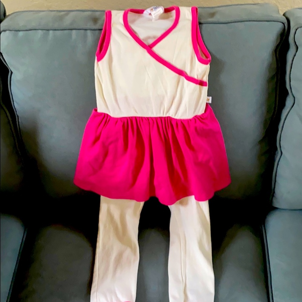 RockMe quick change one piece outfit size 24mos